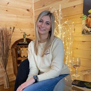 Meet your Posher, Ana